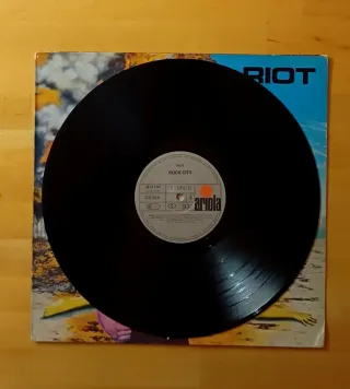 VINILO LP RIOT