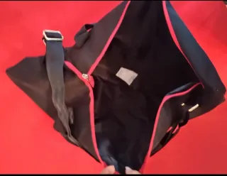 Borsa Tommy Hilfiger Nera con Cartellino