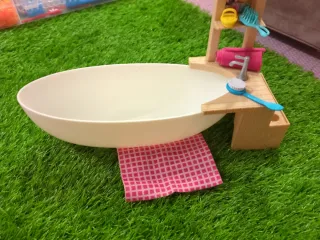 Bañera de juguete con accesorios