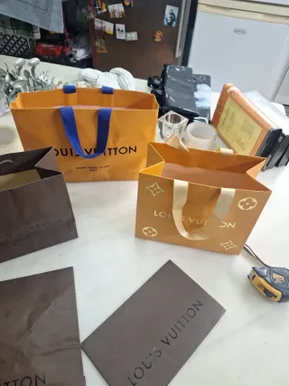 Borse di Marca: Louis Vuitton, Chanel, Versace