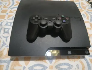 PS3 Sony con 10 juegos y mando