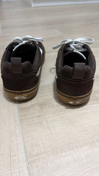 Zapatillas Vans Marrones y Blancas