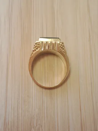 Anillo Sello Plata con baño de oro y Ónix Negro