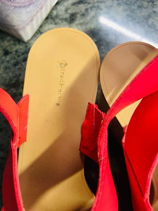 Sandalias Rojas Stradivarius