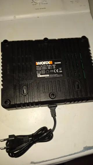 Cargador Doble Worx WA3883 20V