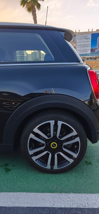 MINI COOPER SE GARANTIA OFICIAL 06/2028