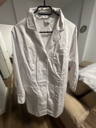 Bata Blanca talla XS/S