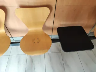 Bancos 3x2 con mesa para sala de espera