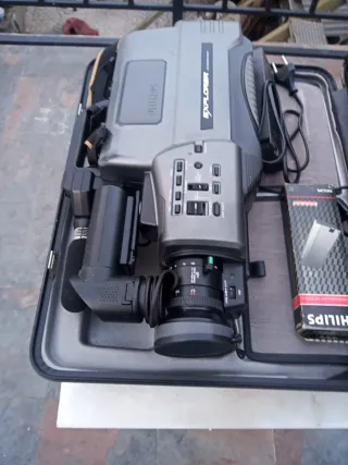 Videocámara Philips Explorer Negra