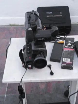 Videocámara Philips Explorer Negra