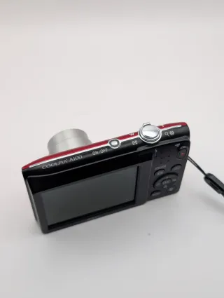 Fotocamera Nikon Coolpix A100 Rossa