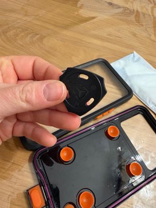 Funda impermeable iPhone 13