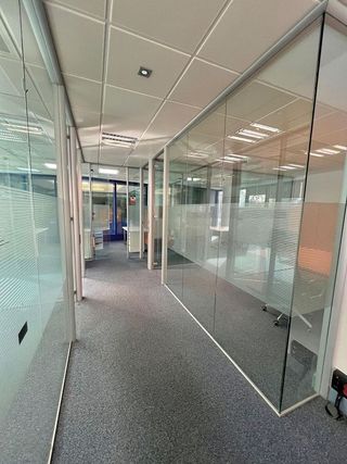 Oficina en alquiler en Montigalà -Sant Crist en Badalona