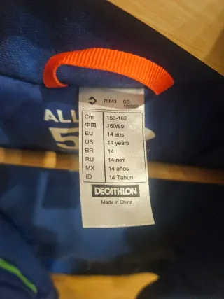 PANTALONES Y CHAQUETA DE ESQUI