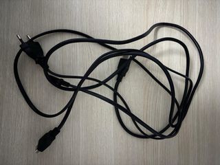 PS4 (PlayStation 4) Negra + Juegos