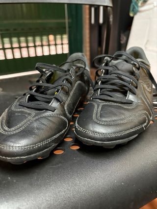 Scarpe da calcio Nike Tiempo nere