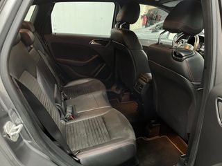 Mercedes-Benz B180d 7G-Dct Pack Amg