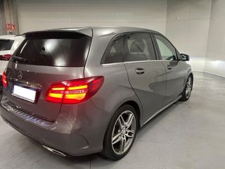 Mercedes-Benz B180d 7G-Dct Pack Amg