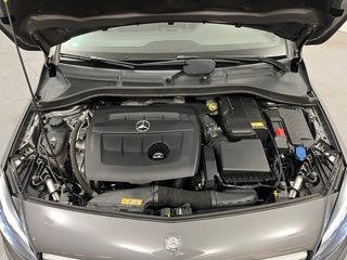 Mercedes-Benz B180d 7G-Dct Pack Amg