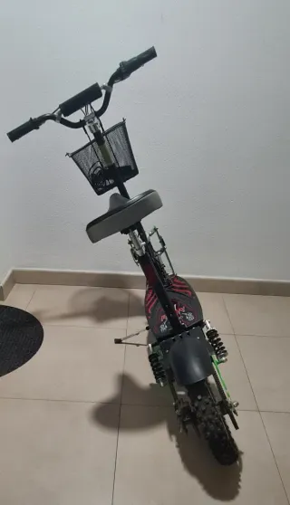 Patinete Eléctrico con Cesta y Sillín Roan Racing