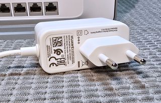 Router Huawei 4G+ B535 Livre SIM 300mbps