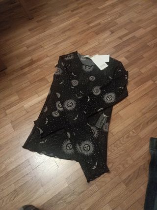 Camiseta transparente con estampado de sol y luna