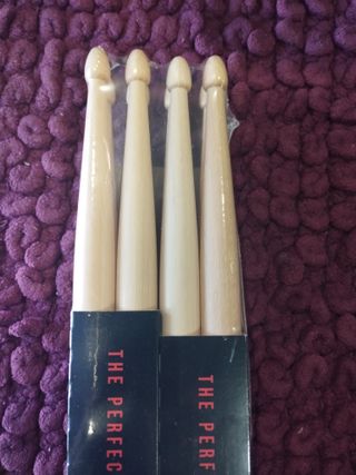 (Nuevas) Baquetas VicFirth (5B) x (4uds), Hickory