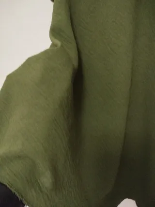 Camisa verde manga corta fluida