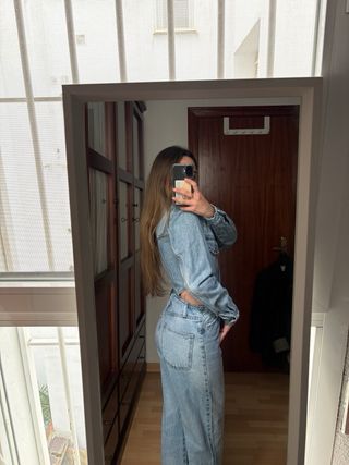 Mono vaquero Zara crop top y pantalón