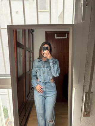 Mono vaquero Zara crop top y pantalón