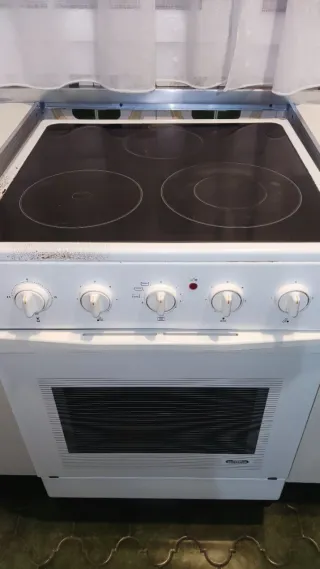Cocina Eléctrica Timshell con Horno
