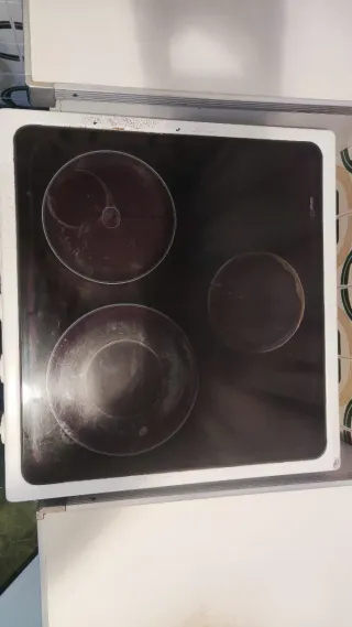 Cocina Eléctrica Timshell con Horno