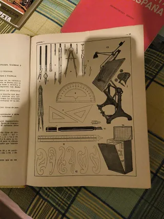 Tratado de DIBUJO geométrico y sus aplicaciones.