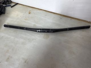 Manillar Bontrager RXL 690mm