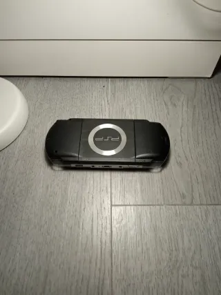 Consola PSP Sony Negra con Cargador