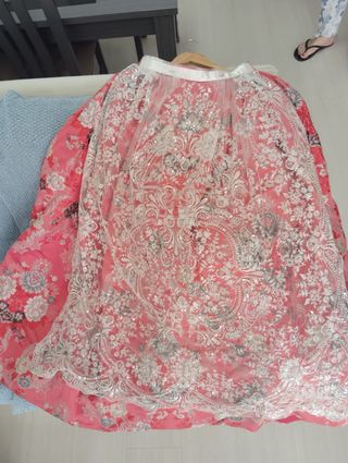 Traje Fallera con tela para zapatos