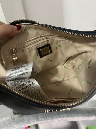 Bolso Guess Negro
