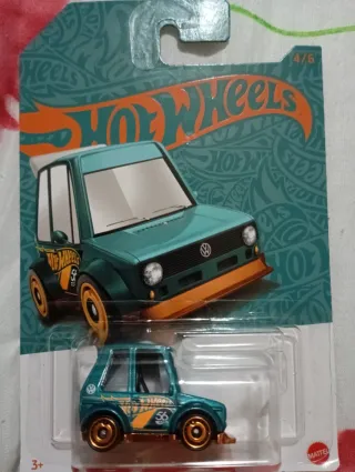 Hot Wheels Volkswagen Golf Mk1 Teal