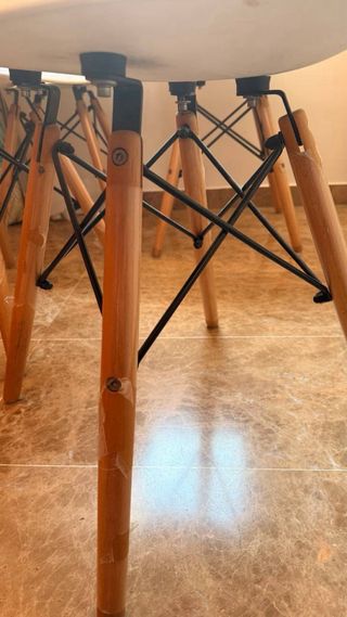 Sillas Nórdicas Blancas de Plástico x 4