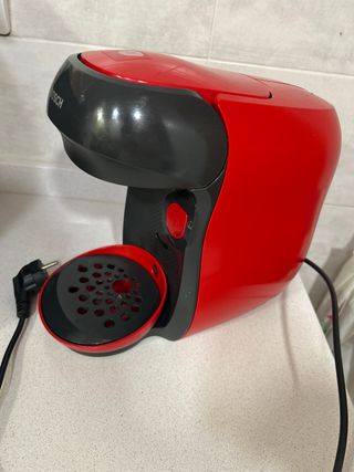 Cafetera Bosch Roja y Negra