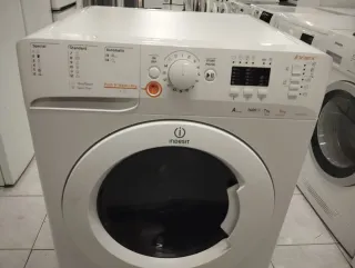 LAVADORA y SECADORA Indesit Innex 7+5kg