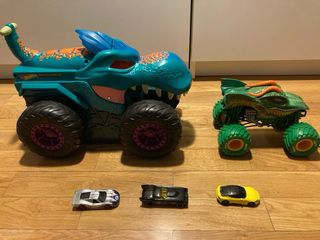 Hot Wheels Mega Wrex Coche Juguete