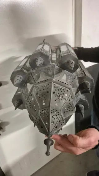 Lámpara de metal envejecido y cristal