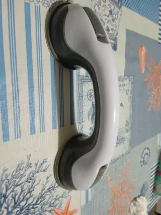 Agarradera de ducha con ventosa