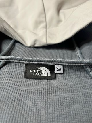 Chaqueta impermeable The North Face gris