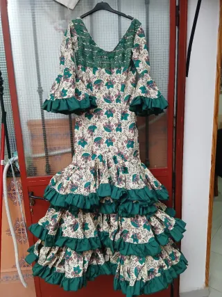 Vestido Flamenca Beige y Verde