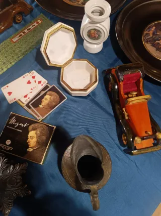 Lotto oggetti vintage misti piatti decorativi cand