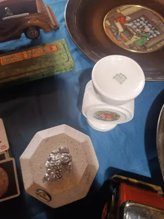 Lotto oggetti vintage misti piatti decorativi cand