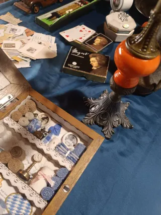 Lotto oggetti vintage misti piatti decorativi cand