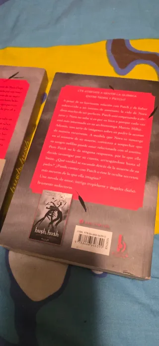 Hush, Hush y Crescendo (Libro 1 y 2)